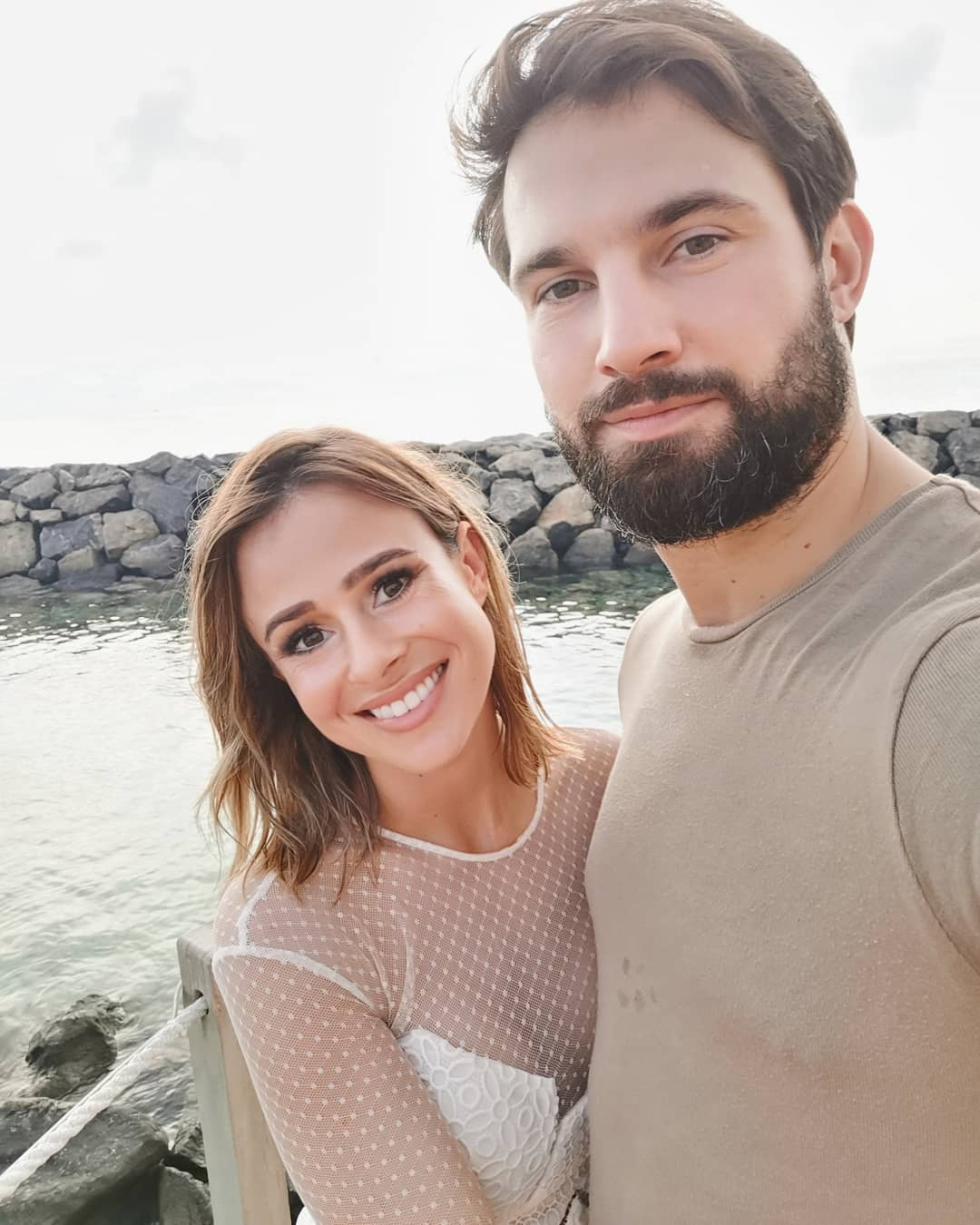 Love Island Relationship Status Check Who S Still Together E Online